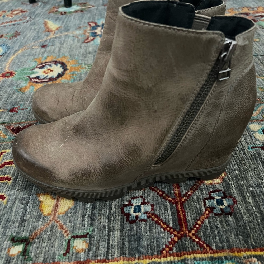 Sorel Taupe Ankle Boots